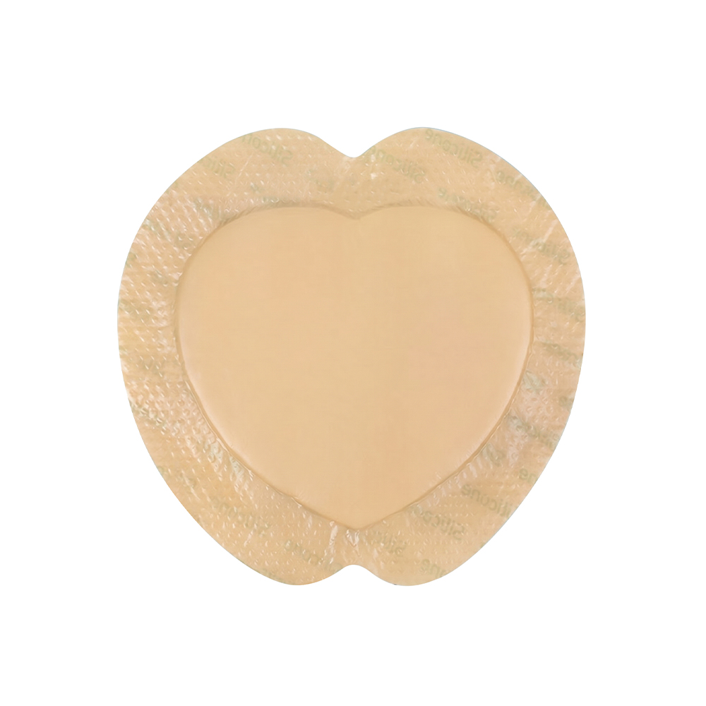 18x18cm Heart-Shaped Silicone Bordered Foam Dressing